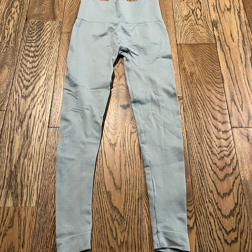 SET Active Women's Leggings in Light Gray